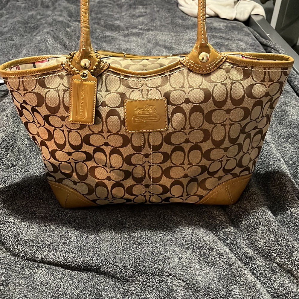 Coach Tote - Picture 2 of 14